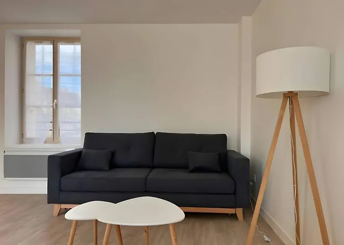 Le Donjon - Campagne - Parking - 4p - Reve Au Mans